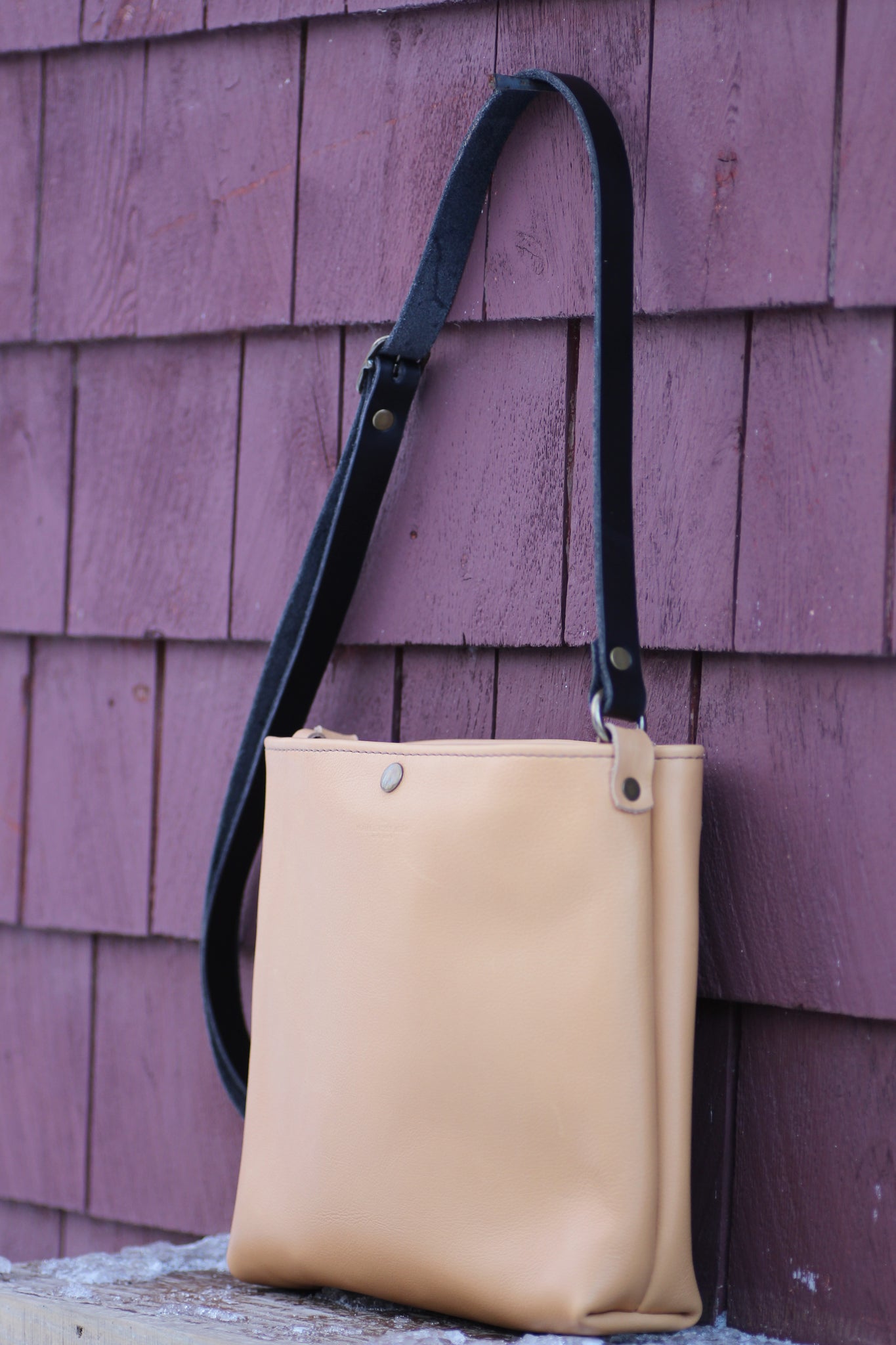 Jackson crossbody