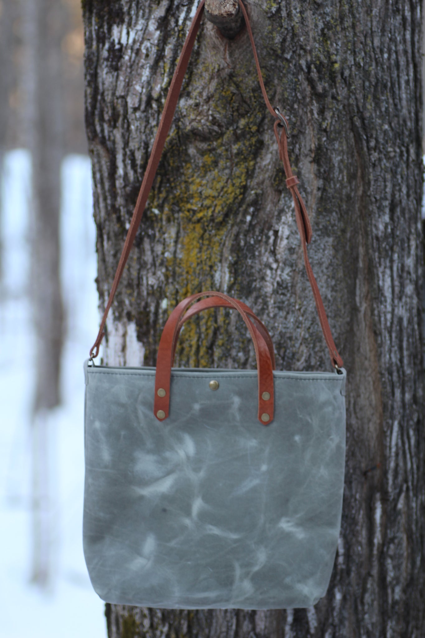 Crossroads tote bag